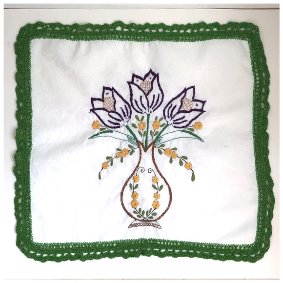 NWOT Hand embroidered tortilla napkin - HP - Picture 2 of 4